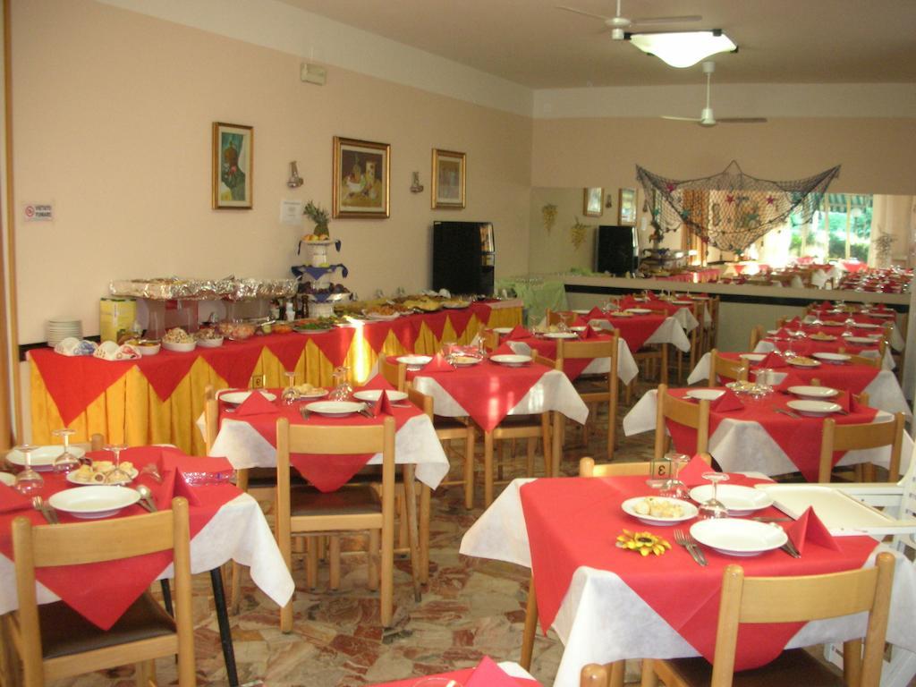 Hotel Gemma Rimini Exterior photo