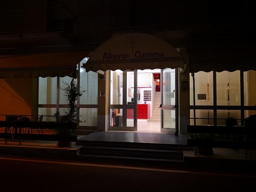 Hotel Gemma Rimini Exterior photo