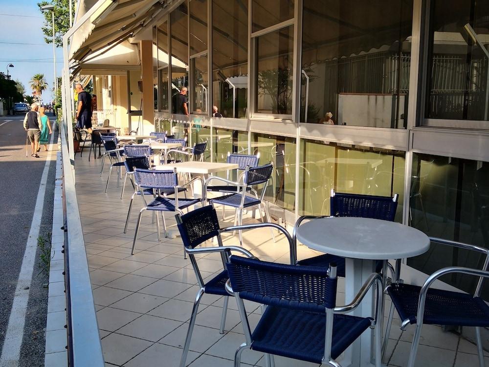 Hotel Gemma Rimini Exterior photo